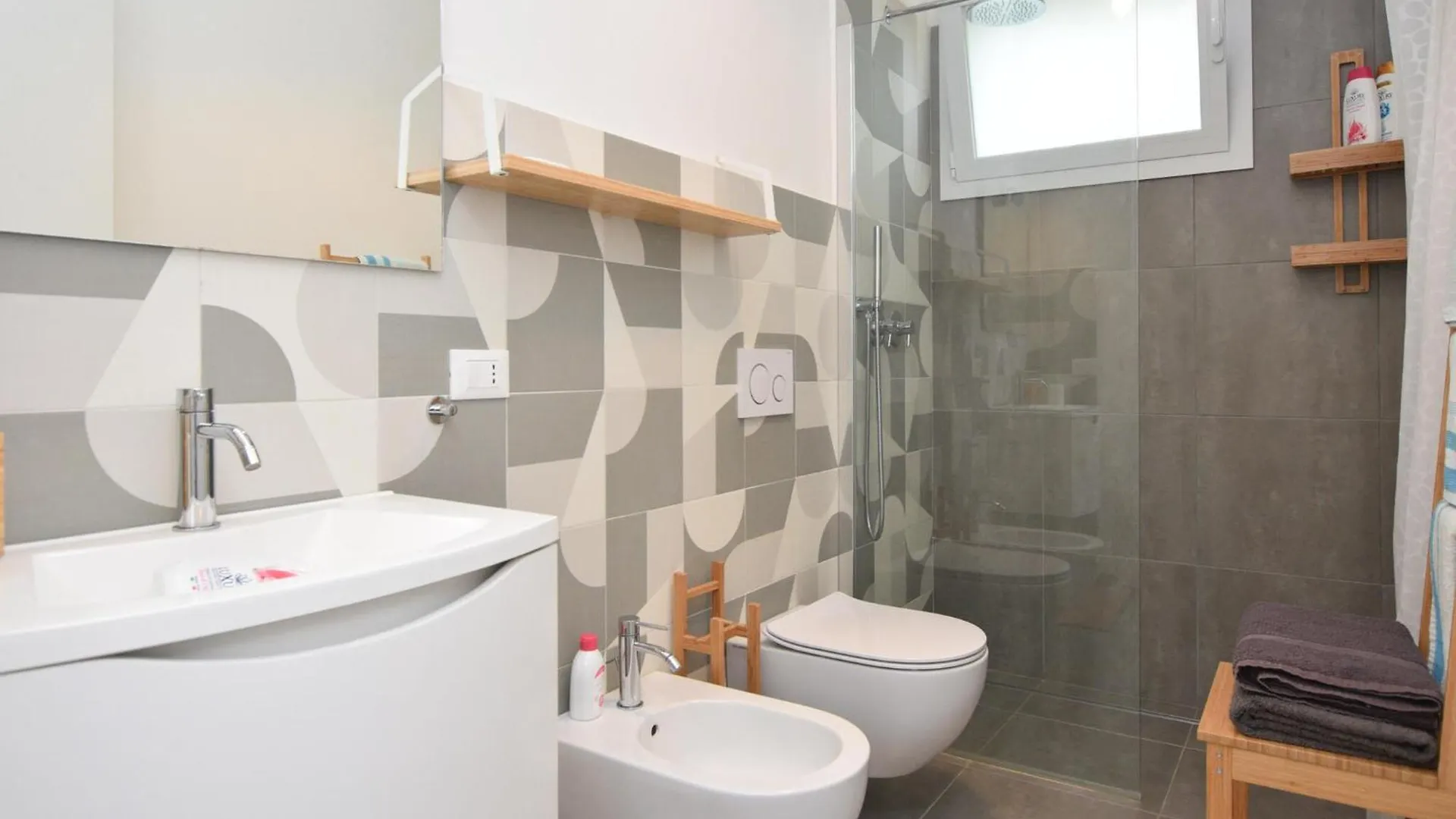 Cozy Home In Marina Di Ragusa With Kitchen Italy